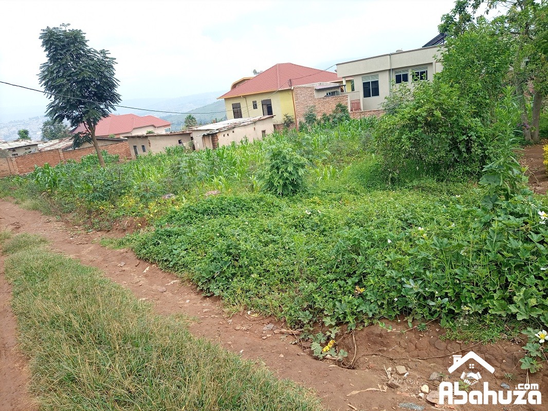 A WELL LOCATED PLOT FOR SALE NEARBY UMUCYO ESTATE