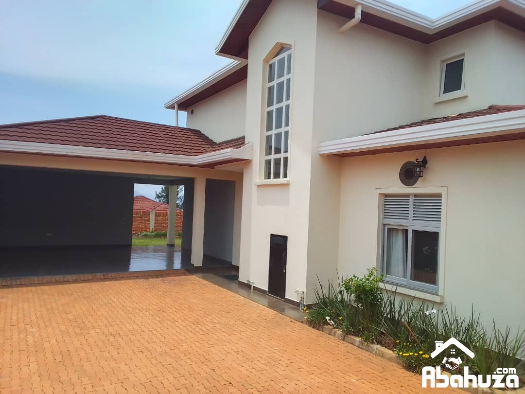A NICE NEW 3 BEDROOM HOUSE FOR RENT IN KIGALI AT REBERO