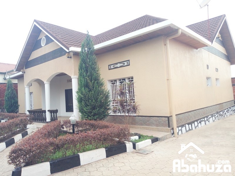 A 4 BEDROOM HOUSE FOR RENT AT GISOZI