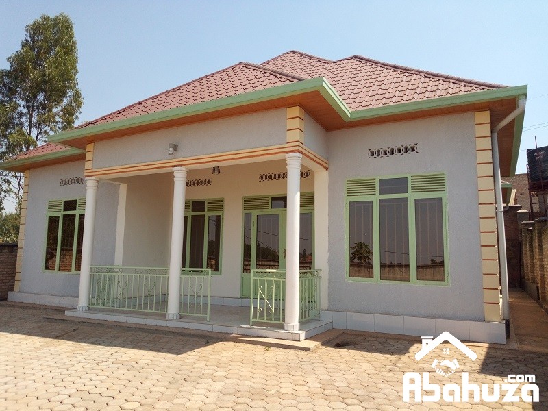 A LOW PRICE HOUSE FOR SALE AT KANOMBE