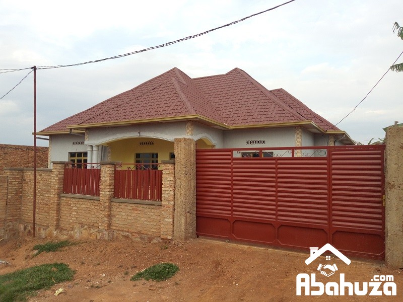 A FINISHED HOUSE FOR SALE IN KIGALI AT MASAKA