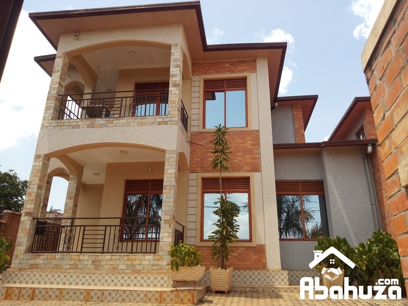 A FULLY FURNISHED HOUSE FOR SALE IN KIGALI AT KICUKIRO