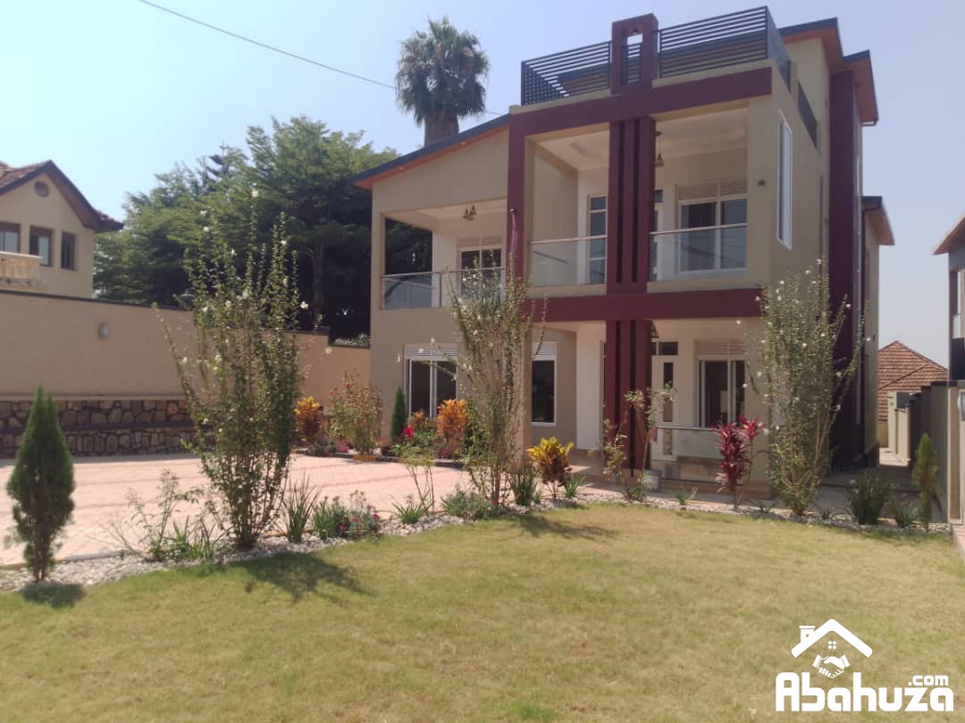 A NEW MODERN 5 BEDROOM HOUSE FOR RENT IN KIGALI AT NYARUTARAMA