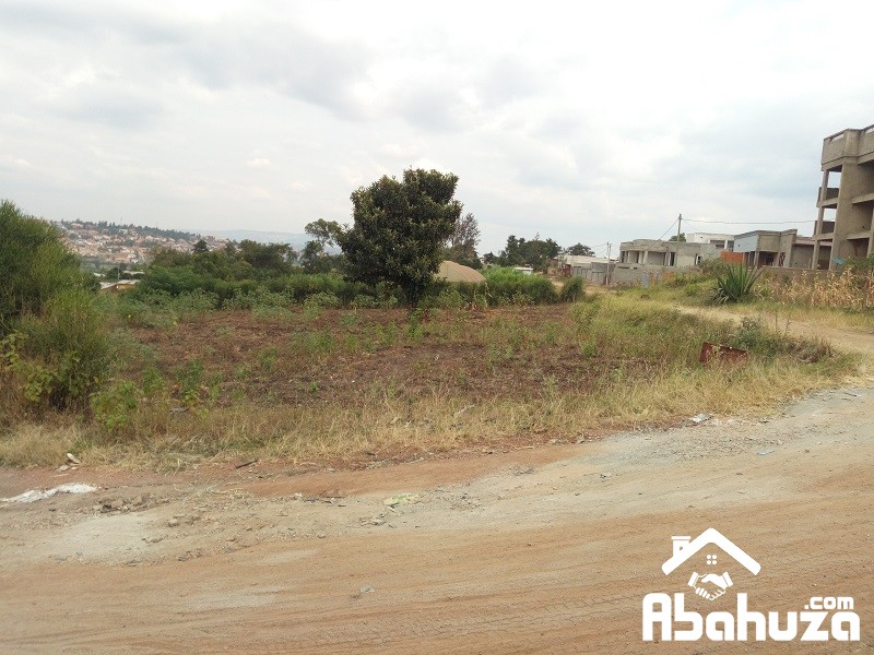 A WELL LOCATED PLOT FOR SALE WITH NICE VIEW