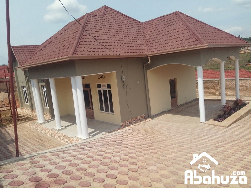 A NEW 4 BEDROOM HOUSE FOR RENT AT KABEZA