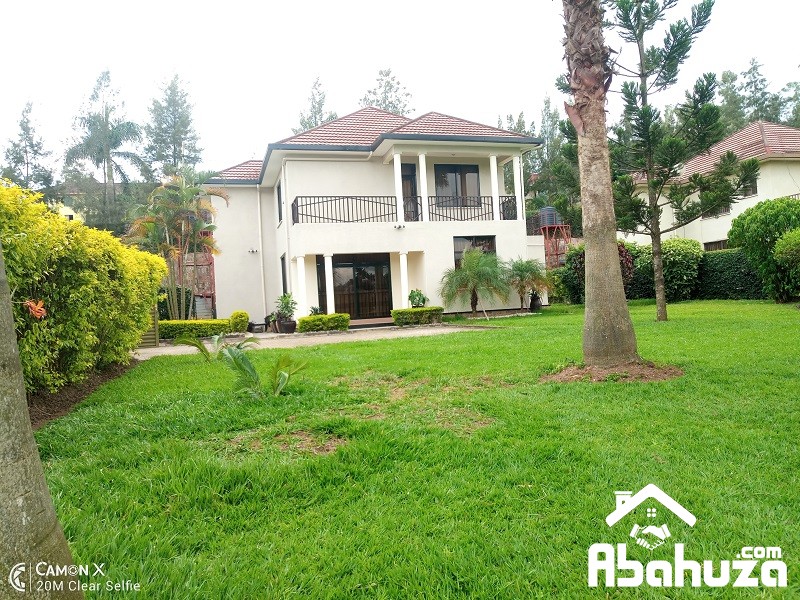 A FURNISHED 5 BEDROOM HOUSE FOR RENT IN KIGALI AT NYARUTARAMA