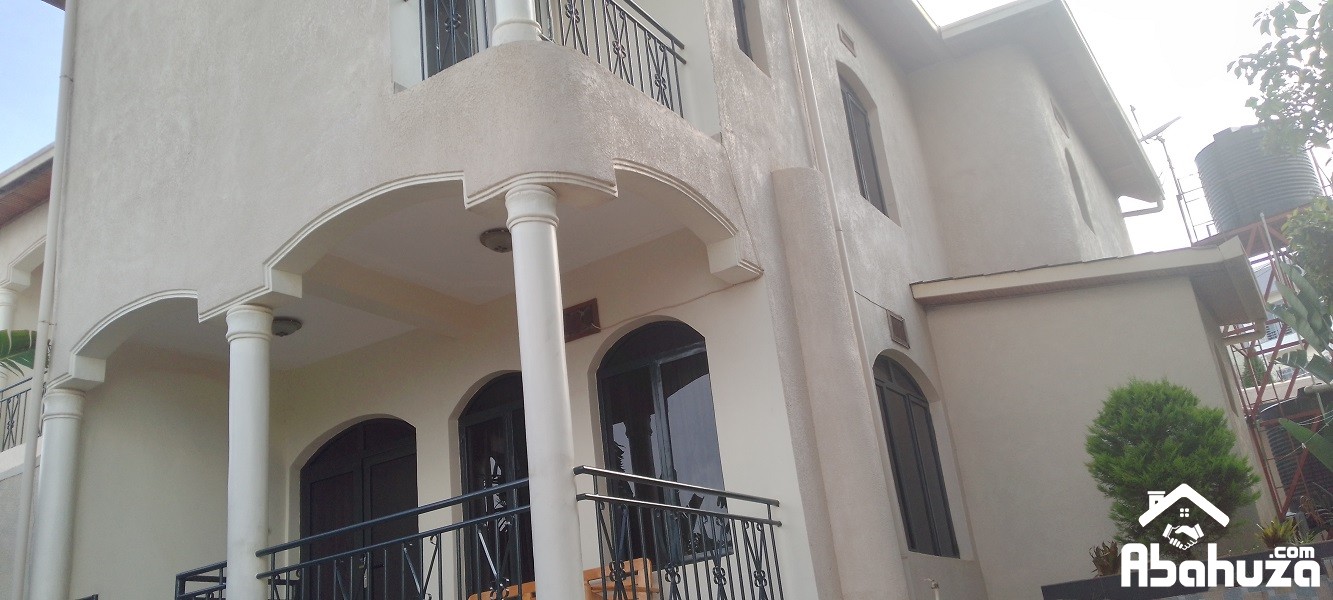 A FURNISHED 3BEDROOM HOUSE FOR RENT IN KIGALI AT KICUKIRO